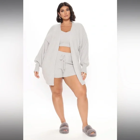 Fashion Nova Living In It Cozy 3-Piece Short Set - Heather Grey XS - NWT - Picture 5 of 8